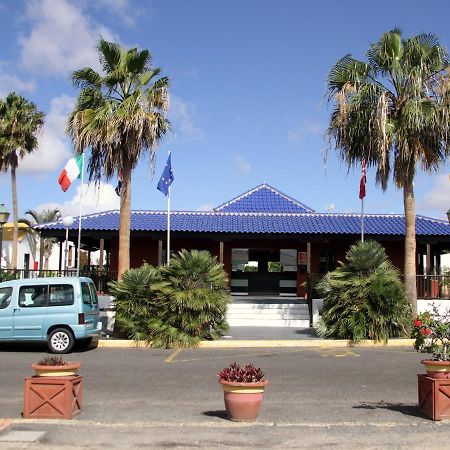 Casa Anna Lejlighedshotel Caleta De Fuste Eksteriør billede